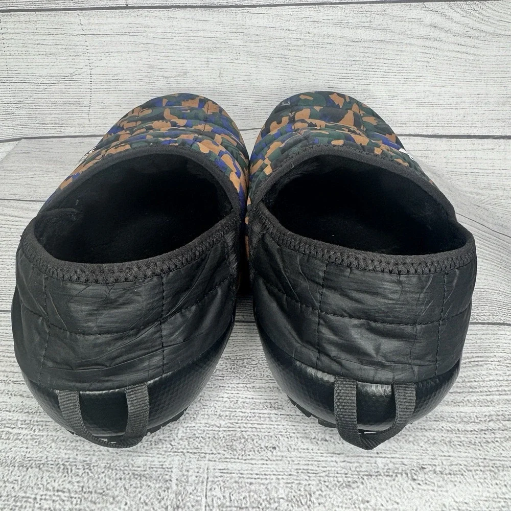 North Face Men's 10 Thermoball Traction Mule V‎ Thyme Brushwood Camo Slippers